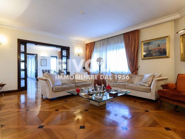 Affittasi Appartamento, Casa 5 stelle con vista Annunci Roma Roma Rif.649484