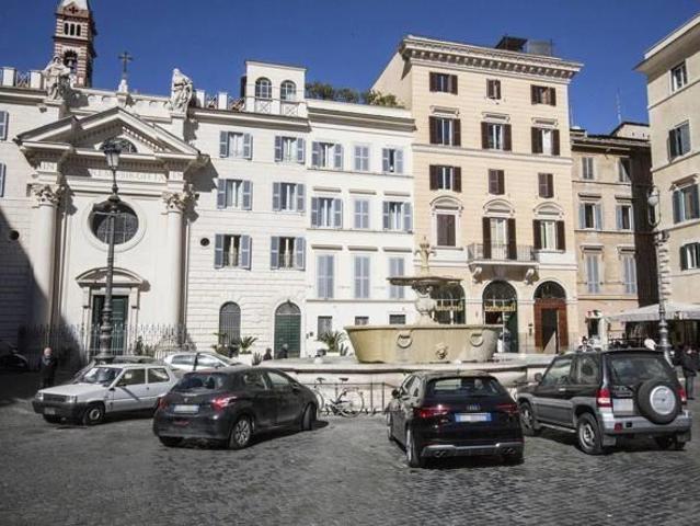 Affittasi Appartamento, Centro storico trilocale Annunci Roma Roma Rif.63508