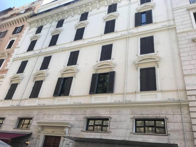 Affittasi Appartamento, Centro Storico Veneto Via Aurora Annunci Roma Roma Rif.637480