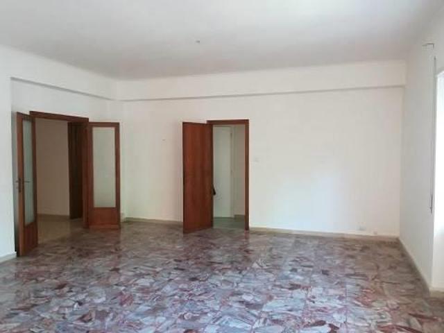 Affittasi Appartamento, COLOMBO Annunci Roma Roma Rif.458488