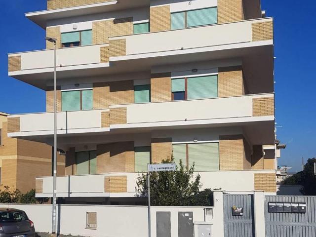 Affittasi Appartamento, Fiumicino appartamento 90mq in affitto Annunci Fiumicino Roma Rif.2240