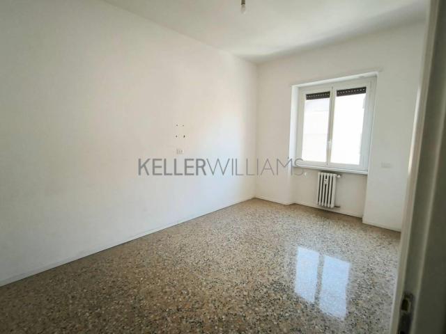Affittasi Appartamento, Grazioso appartamento in via del Porto Fluviale Annunci Roma, Zona Ostiense Rif.635254