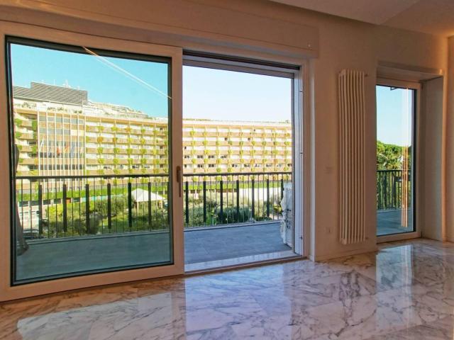 Affittasi Appartamento, Hilton splendido appartamento Annunci Roma Roma Rif.632627