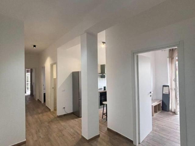 Affittasi Appartamento, LOCAZIONE MESI ESTIVI GIUGNO LUGLIO DISPONIBILI Annunci Roma Roma Rif.632136