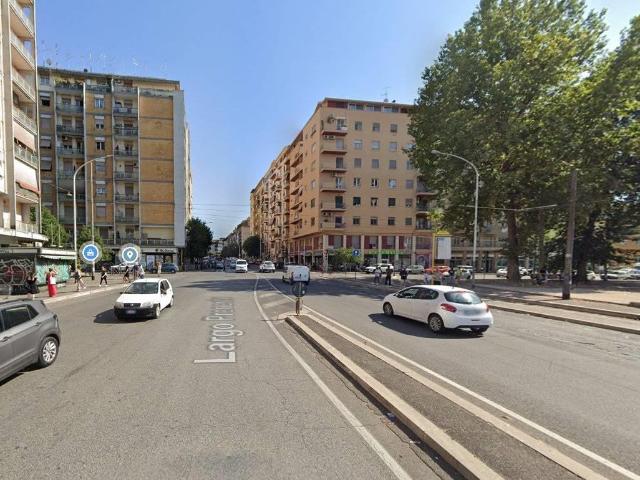 Affittasi Appartamento, Loft con SPESE COMPRESE / Largo Preneste Annunci Roma Roma Rif.616320