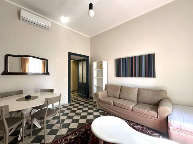Affittasi Appartamento, PRATI AFFITTO TRANSITORIO GRAZIOSO BILOCALE Annunci Roma Roma Rif.642406