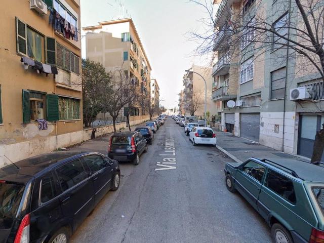 Affittasi Appartamento, QUADRILOCALE VILLA GORDIANI / METRO C CON BALCONE Annunci Roma Roma Rif.606202