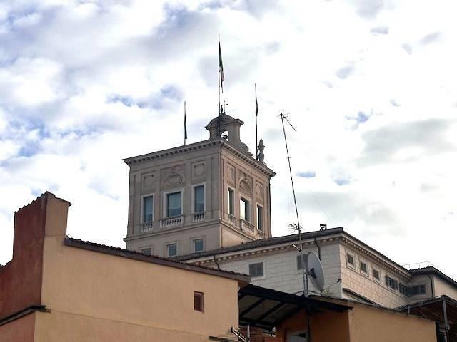 Affittasi Appartamento, QUIRINALE / TREVI PRESTIGIOSO APPARTAMENTO Annunci Roma Roma Rif.643749