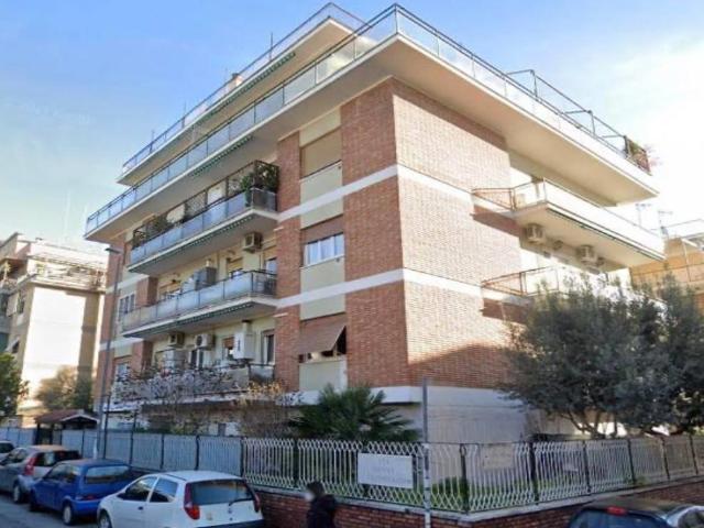 Affittasi Appartamento, Stanza singola via Fanny Tacchinardi, Roma Annunci Roma Roma Rif.634256