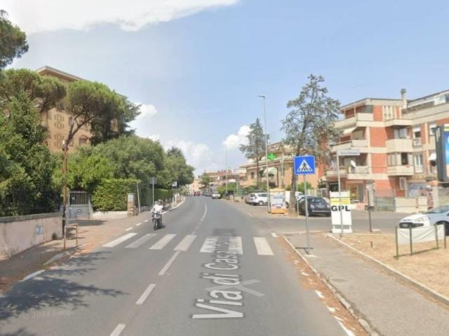Affittasi Appartamento, SINGOLA in zona OTTAVIA LIBEOR SUBITO Annunci Roma Roma Rif.616313