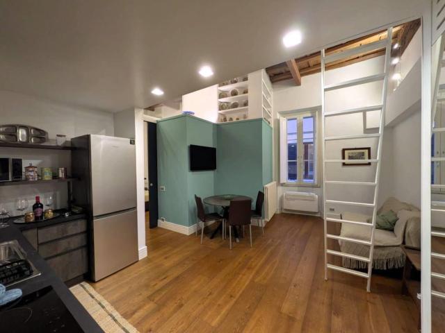 Affittasi Appartamento, Trastevere bilocale ristrutturato e arredato Annunci Roma, Zona Trastevere Rif.628454