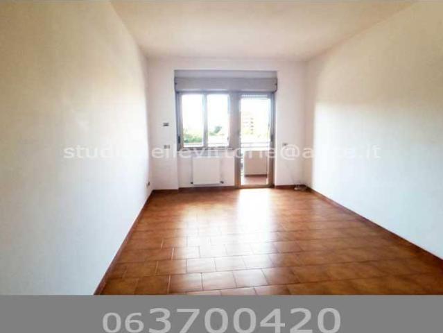 Affittasi Appartamento, Tricamere in affitto a ROMA Tiburtina Colli Aniene Annunci Roma Roma Rif.629083