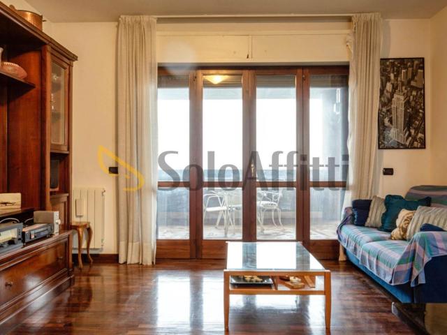 Affittasi Appartamento, Trilocale Annunci Fiumicino Roma Rif.646709