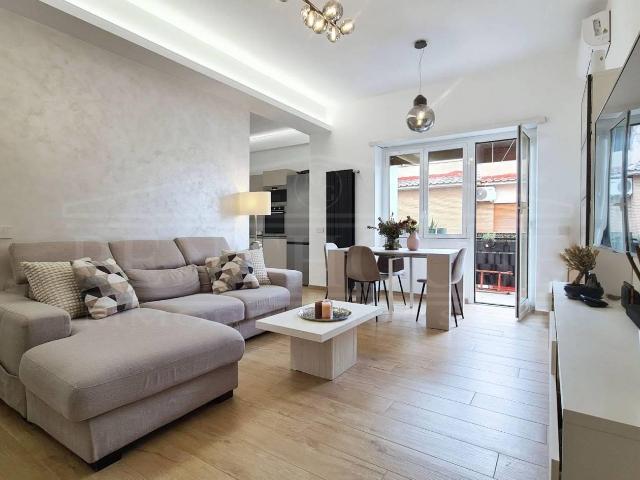 Affittasi Appartamento, Trilocale Annunci Roma, Zona Portuense Rif.631135