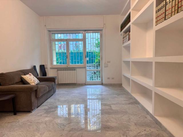 Affittasi Appartamento, Trilocale ristrutturato quartiere Parioli Annunci Roma, Zona Parioli Rif.631039