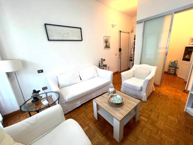 Affittasi Appartamento, Via Alessandro Fleming Bilocale in locazione Annunci Roma, Zona Fleming Rif.635295