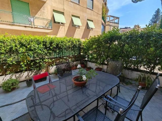 Affittasi Appartamento, VIA BOLZANO STANZA LAVORATORI Annunci Roma Roma Rif.646320