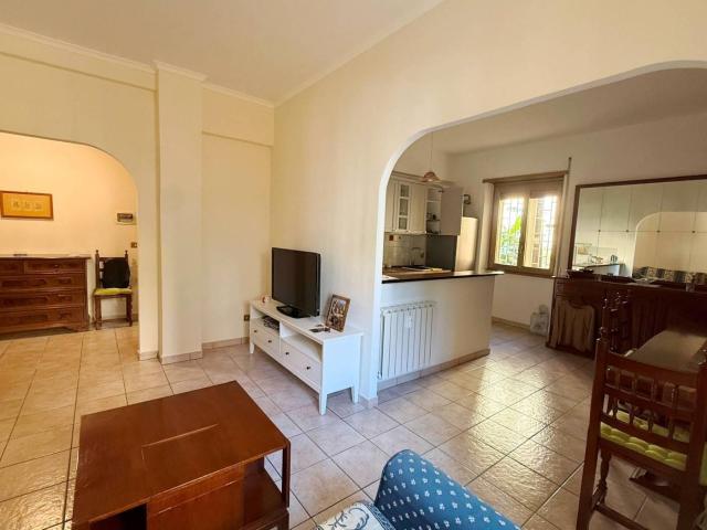 Affittasi Appartamento, VIA DI DONNA OLIMPIA AFFITTO BILOCALE Annunci Roma Roma Rif.644352