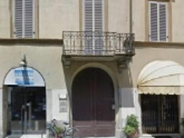 Affittasi appartamento 2’ piano Corso Vittorio Emanuele 93