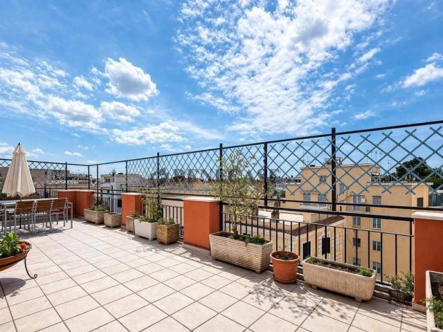 Affittasi Attico, Monteverde Vecchio Attico di charme con terrazza panoramica Annunci Roma Roma Rif.639820