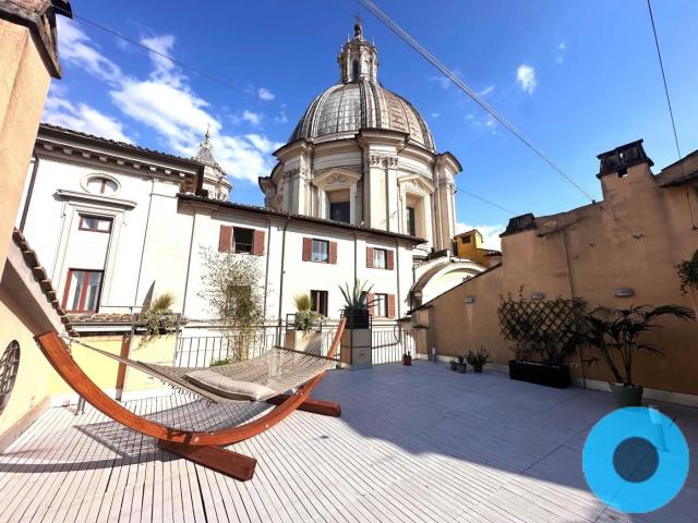 Affittasi Attico, NAVONA AD: ATTICO ESCLUSIVO CON VISTA PANORAMICA Annunci Roma Roma Rif.643748