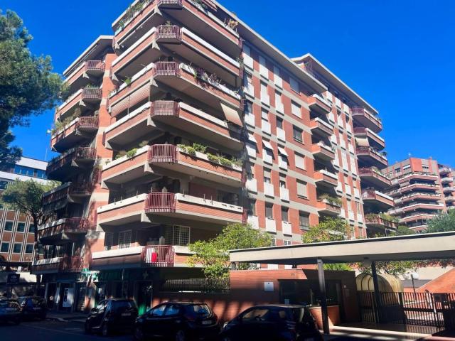 Affittasi Attico, Attico Annunci Roma Roma Rif.646623
