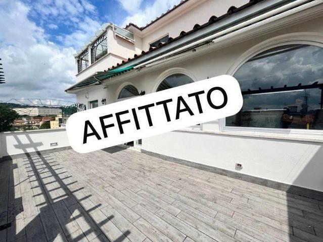 Affittasi Attico, Attico Flaminia/Ponte Milvio ristrutturato panoramico Annunci Roma Roma Rif.635296