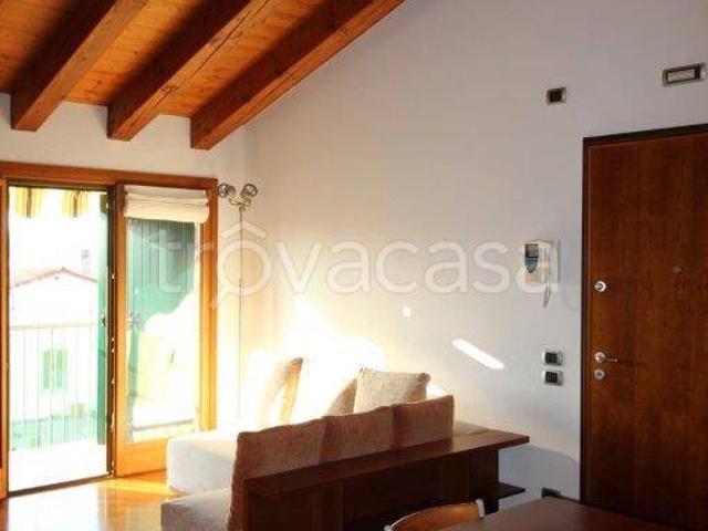 Affittasi attico/mansarda a Casier via Vittorio Veneto, 21, Dosson