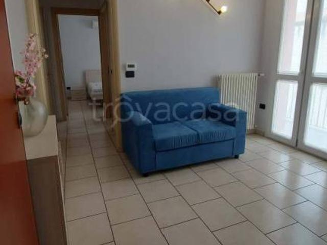 Affittasi bilocale a Voghera via Bidone