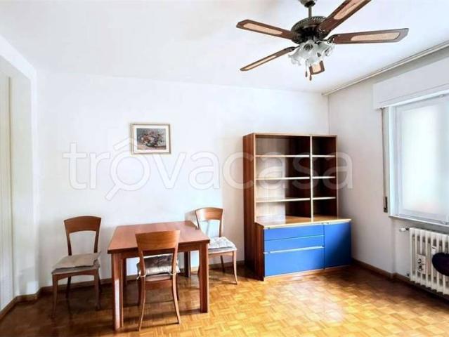 Affittasi bilocale a Bolzano, Gries San Quirino