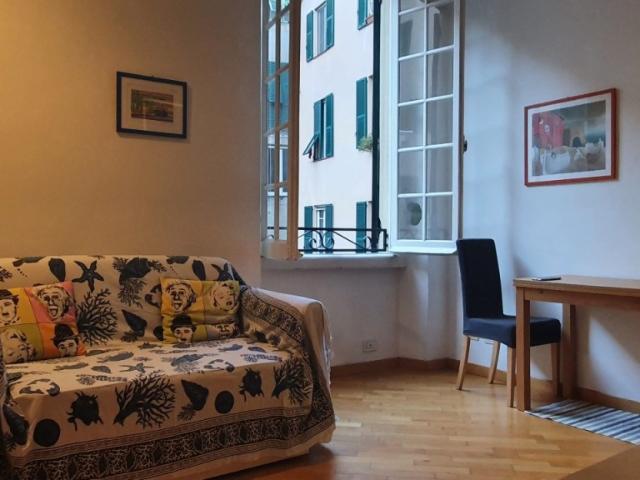 Affittasi bilocale a Genova piazza Lavagna, 2, Centro Storico