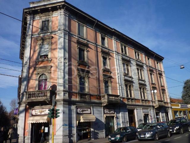 Affittasi bilocale a Milano, Affori