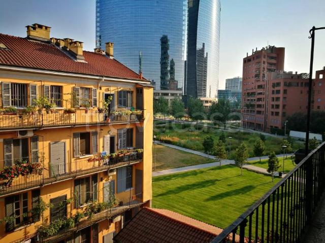 Affittasi bilocale a Milano, Isola