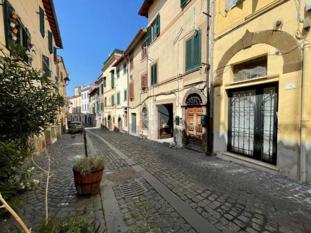 Affittasi bilocale a Monte Porzio Catone