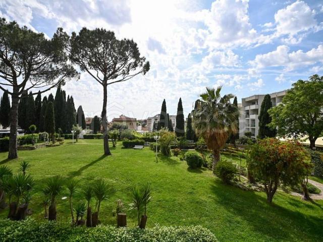 Affittasi bilocale a Roma via Aurelia, Piana del Sole
