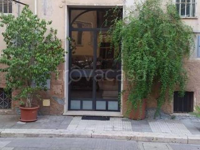 Affittasi bilocale a Roma via dei Ramni, San Lorenzo