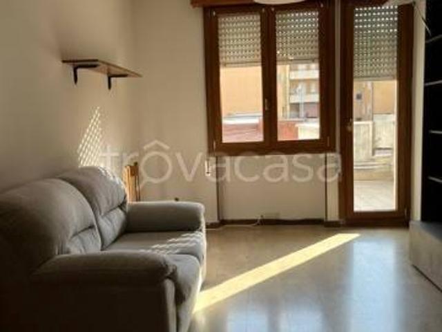 Affittasi bilocale a Rovigo via Silvestri, 7