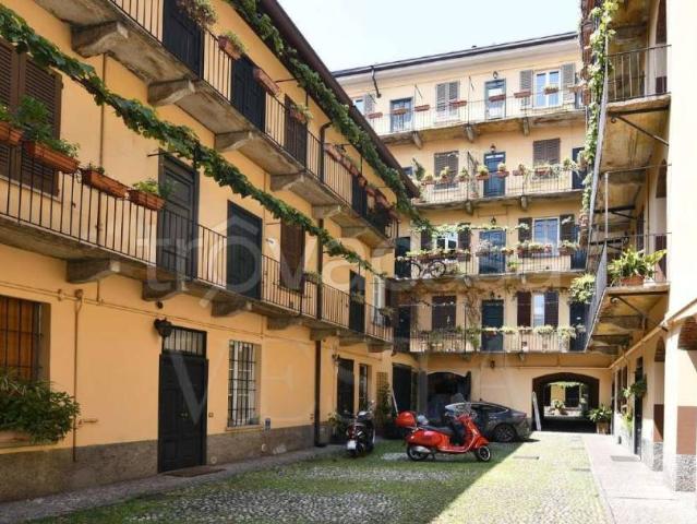 Affittasi loft a Milano alzaia Naviglio Grande 46, Navigli Darsena