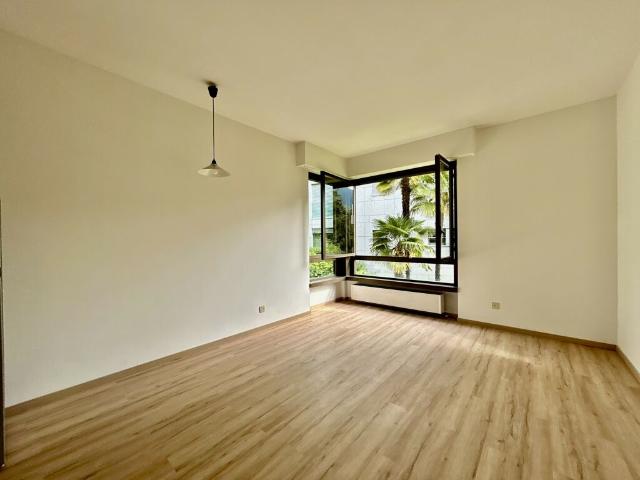 AFFITTASI LUMINOSO MONOLOCALE DI 37 MQ A LUGANO