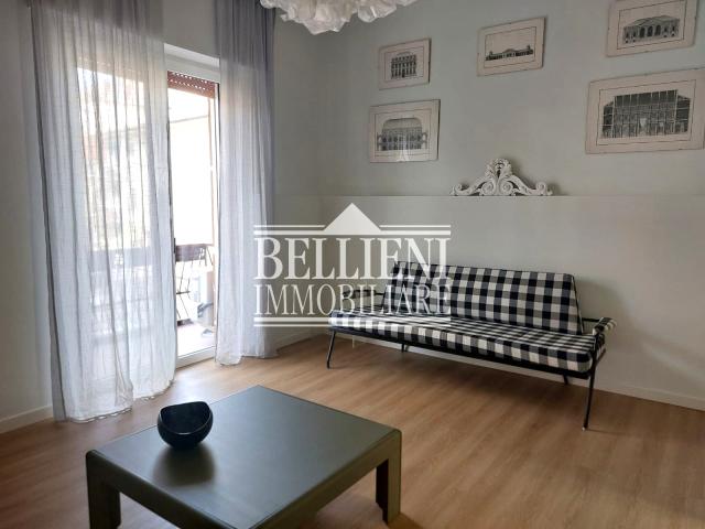 AFFITTASI MODERNO TRILOCALE ARREDATO SAN BORTOLO