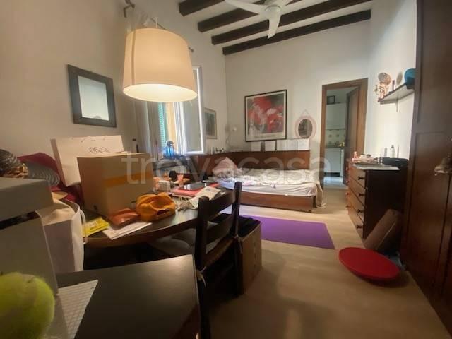 Affittasi monolocale a Bergamo via dei Capodiferro, 4, Centro