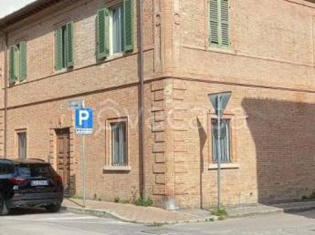 Affittasi monolocale a Pesaro viale Bruno Buozzi, Piazzale Giosuè Carducci