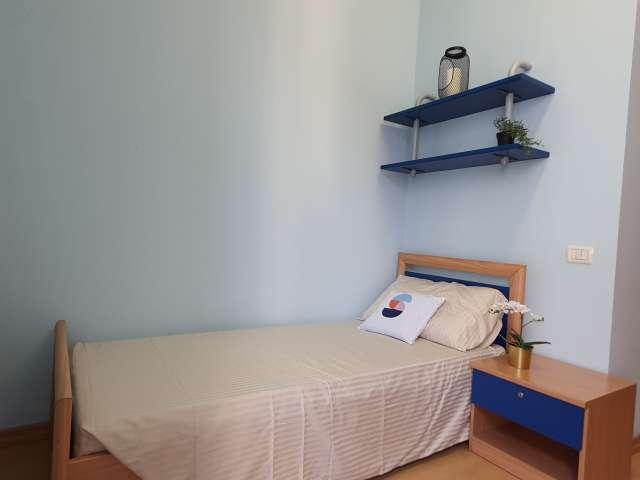Affittasi stanza in appartamento con 3 camere da letto in residence a Milano
