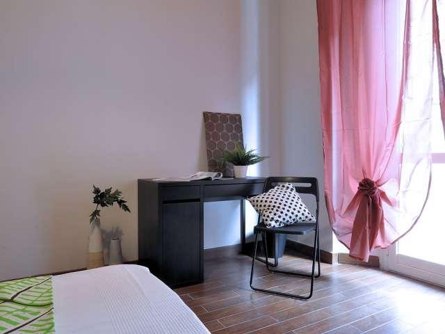 Affittasi stanza in appartamento con 4 camere a San Paolo, Torino