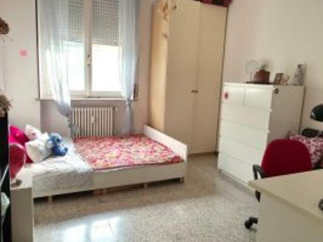 Affittasi stanza singola a ragazze