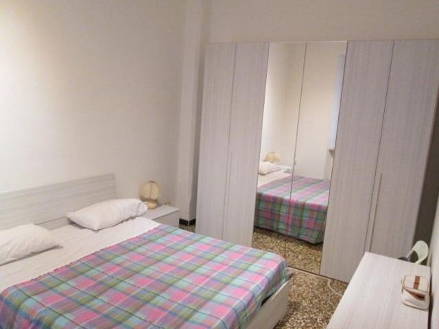 Affittasi Privatamente appartamento in Genova San Teodoro