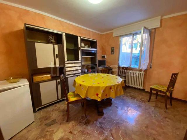 Affittasi quadrilocale a Castelnovo ne' Monti, Carnola
