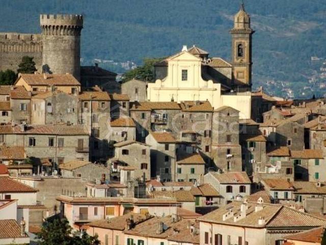 Affittasi quadrilocale a Bracciano, Centro