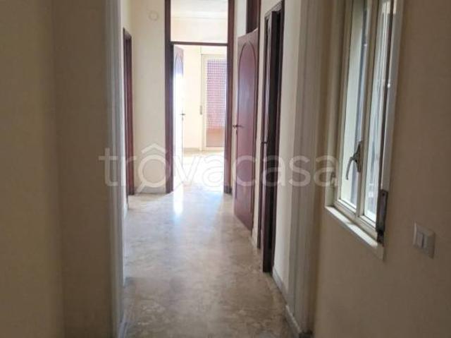 Affittasi quadrilocale a Messina, Libertà