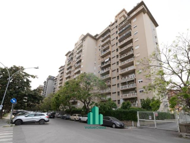Affittasi quadrilocale a Palermo via Domenico Russo, 32, Calatafimi Alta